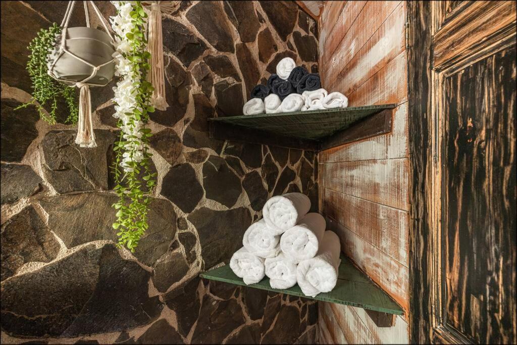 Unicorn Lodge: Direct Riverfront : Unique Experience San Gerardo de Dota Exterior foto